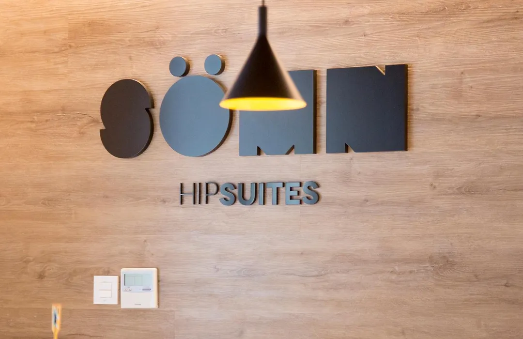 Somn Hipsuites Zarautz-1